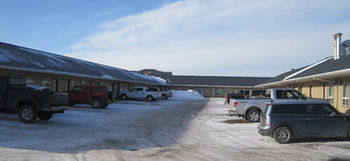 Stars Inn & Suites Building B Fort Saskatchewan ภายนอก รูปภาพ